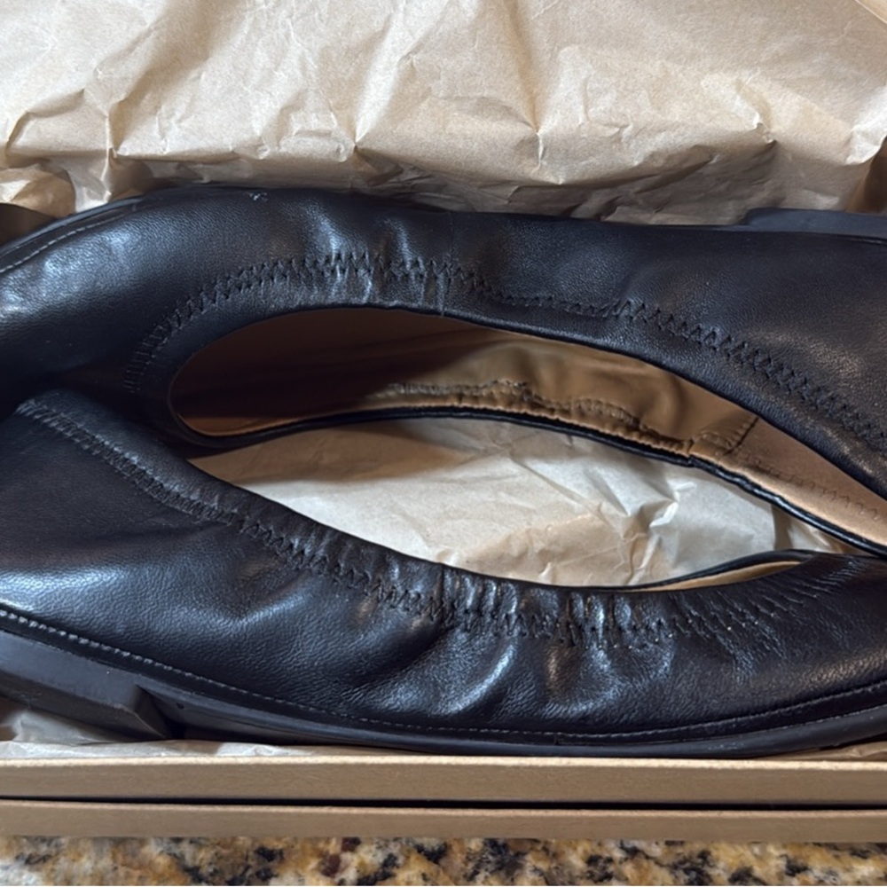 Lucky Brand Black Leather Flats